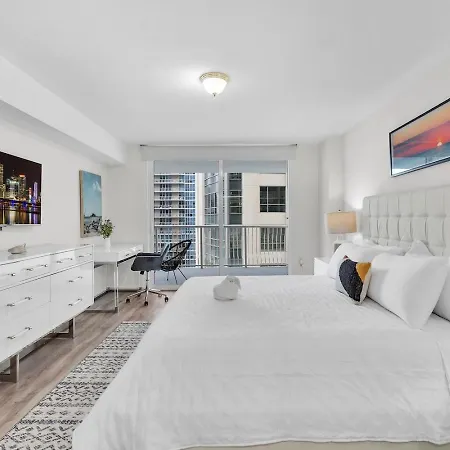 Ferienwohnung Brickell Key Gem: Stylish 1-Bed W/ Free Parking Miami Exterior foto